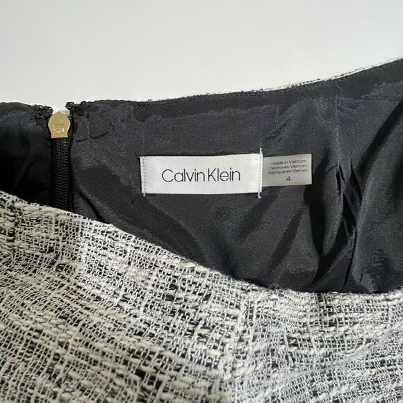 Calvin Klein Pencil Skirt Size 4 Women's Black White Metallic Tweed Fringe New - Picture 7 of 12